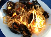 spaghetti alle cozze in bianco