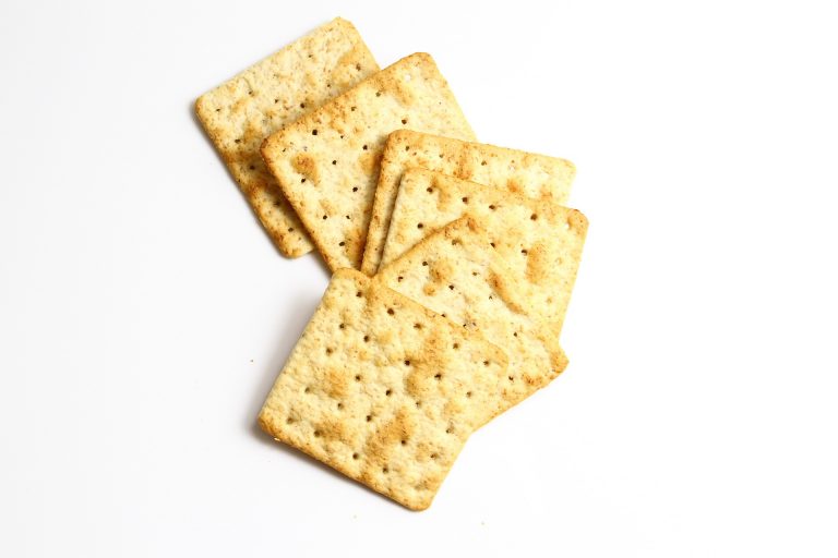 crackers all emmental