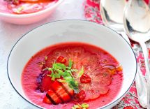 gazpacho di fragole e pomodori