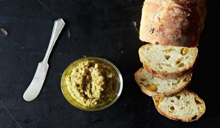 Tapenade di olive verdi ricetta