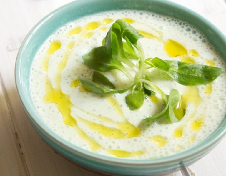 zuppa cetrioli e menta