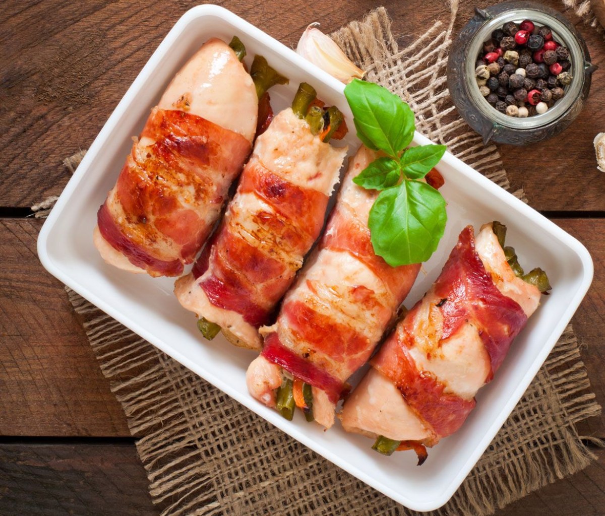 involtini di pollo con pancetta e formaggio al forno