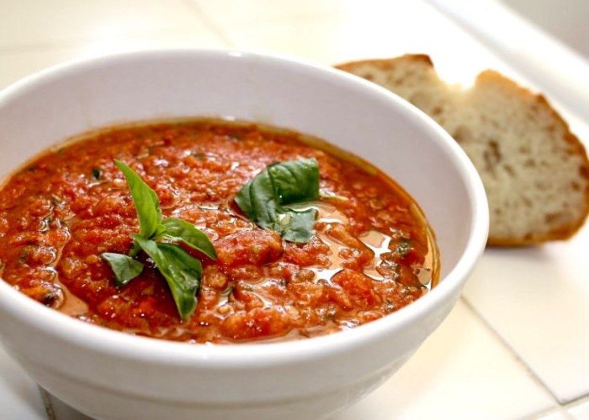 pane e pomodoro ricetta toscana (1)