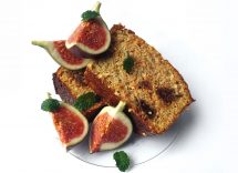 ciambellone con fichi freschi