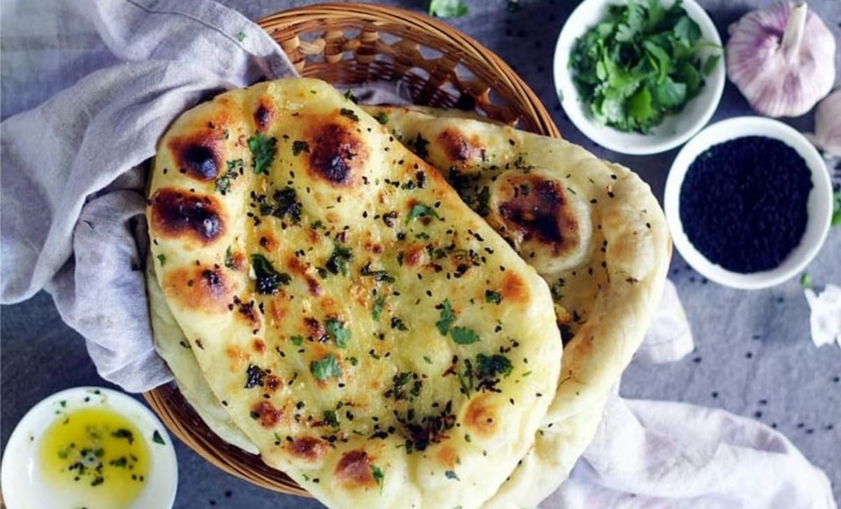 Pane naan senza lievito e senza yogurt