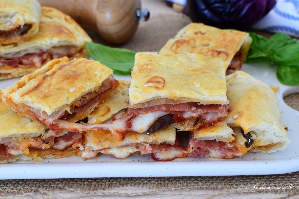 Parigina di pasta sfoglia alla parmigiana