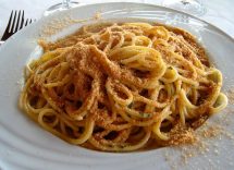 Pasta alle alici fresche e pangrattato