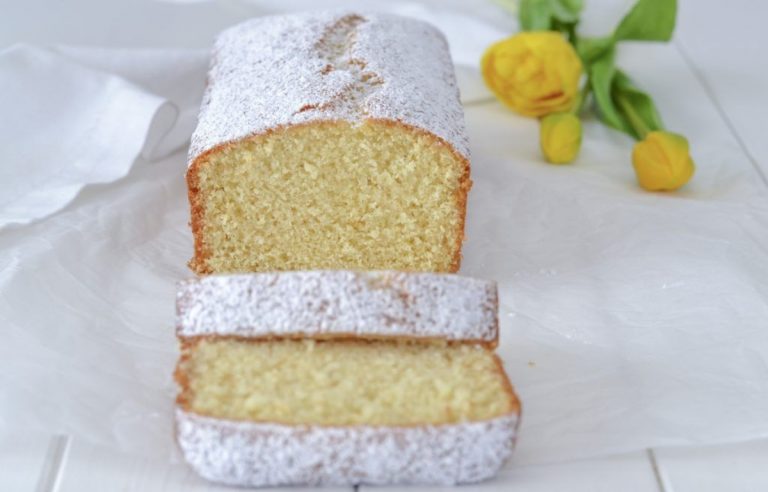 plumcake all'uva bianca