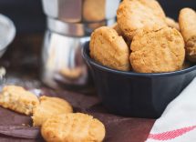 biscotti con fecola di patate senza burro e uova