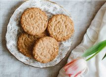 biscotti in padella senza burro e lievito