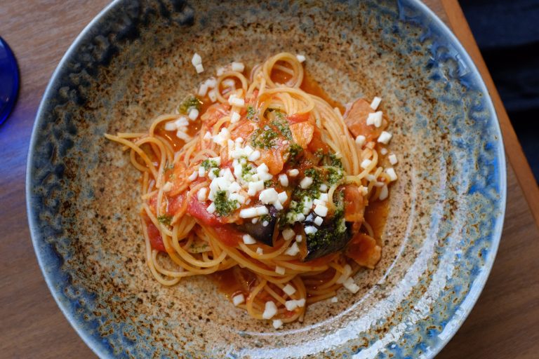 pasta alle sarde e pomodorini