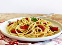 spaghetti al baccalà e pomodorini