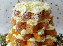 Pandoro farcito con mascarpone e panna senza uova