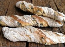 pane alle olive siciliano