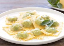 ravioli spinaci e ricotta ricetta