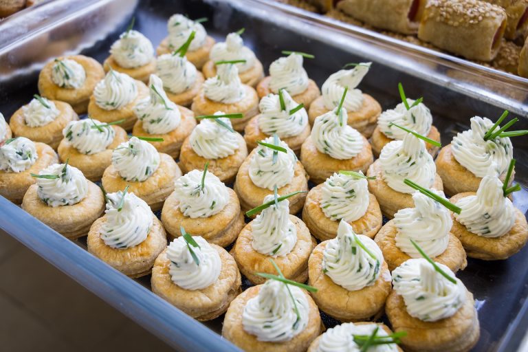 vol au vent al salmone affumicato