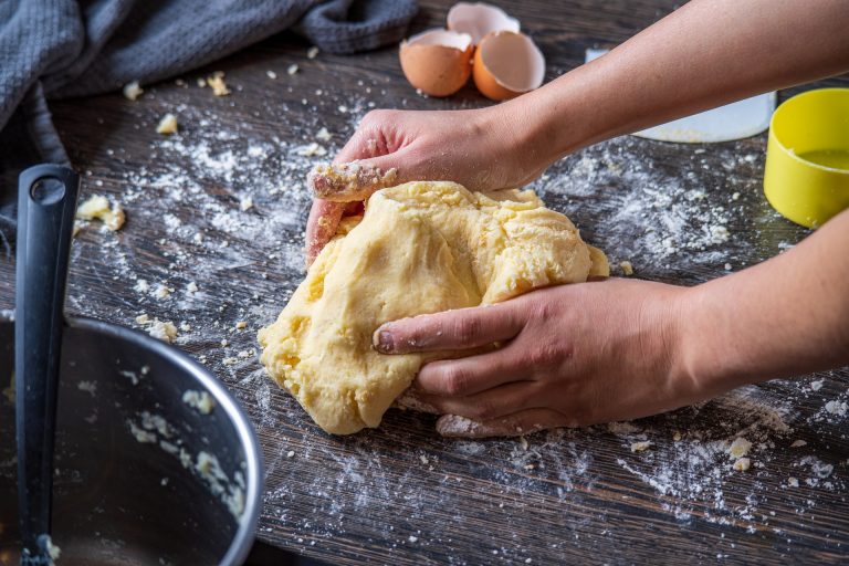 Babà mignon salati ricetta