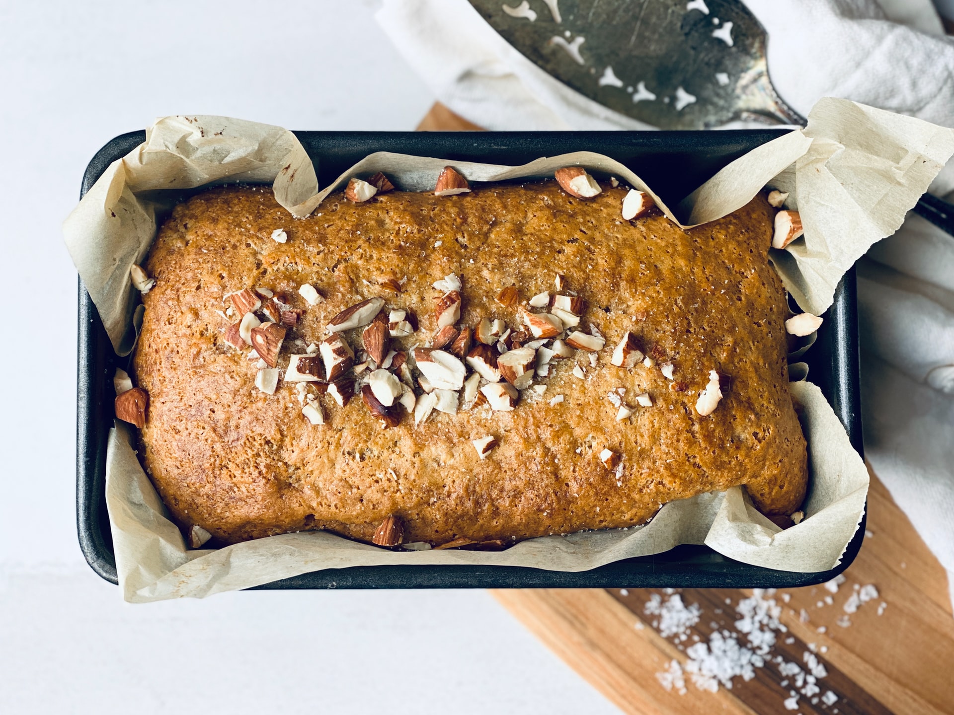 Plumcake cocco mele e mandorle