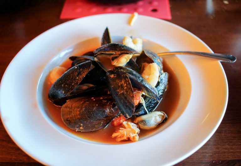 zuppa di cozze e vongole alla napoletana ricetta