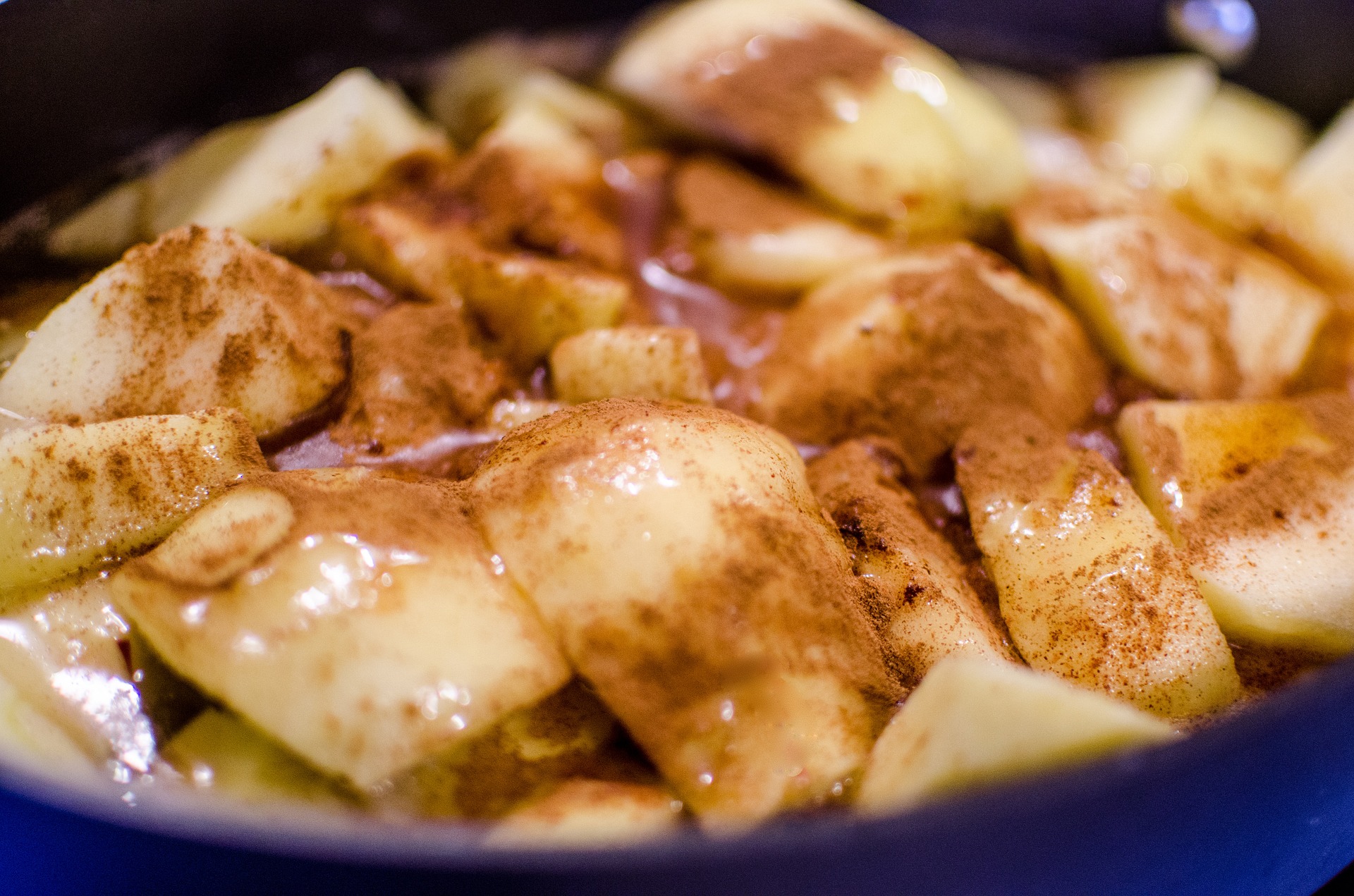 mele alla cannella in padella ricetta