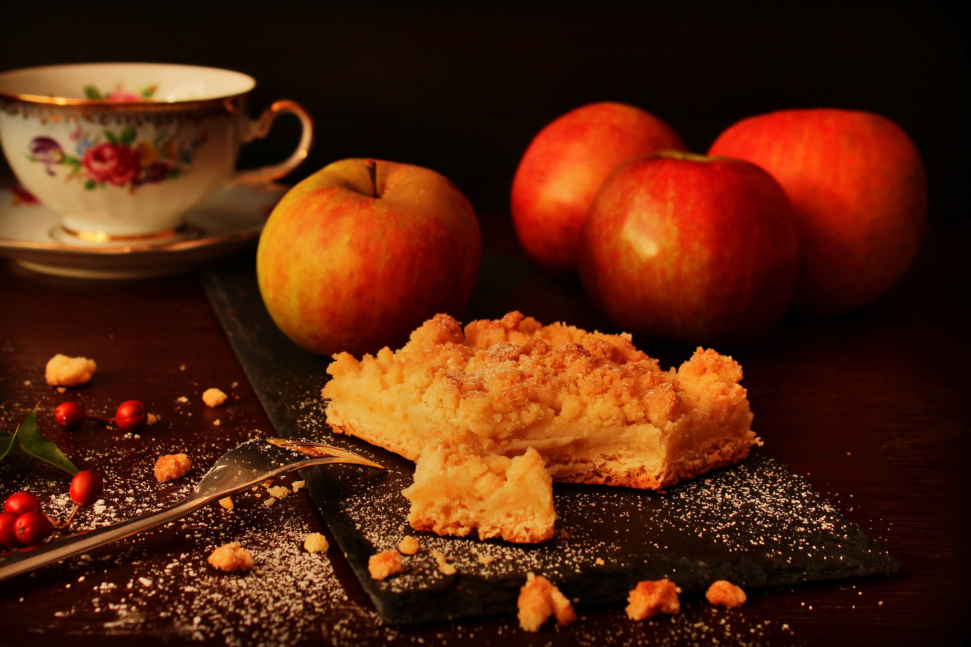 torta di mele e amaretti ricetta