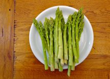 asparagi sotto olio ricetta