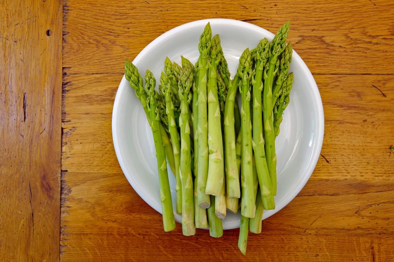 asparagi sotto olio ricetta