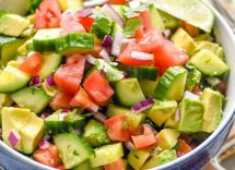 insalata cinese di cetrioli e avocado