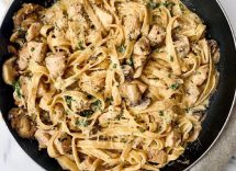 pasta con pollo e funghi