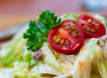 Pasta fiori di zucca pomodorini