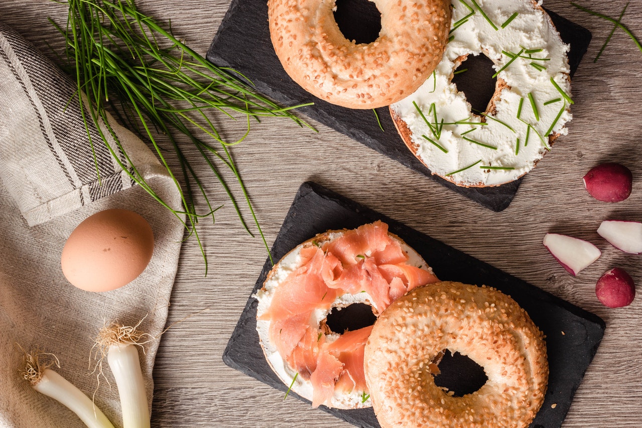 Salmone, uova e cetrioliSalmone, uova e cetrioli