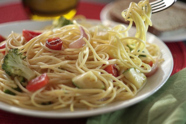 spaghetti primavera ricetta