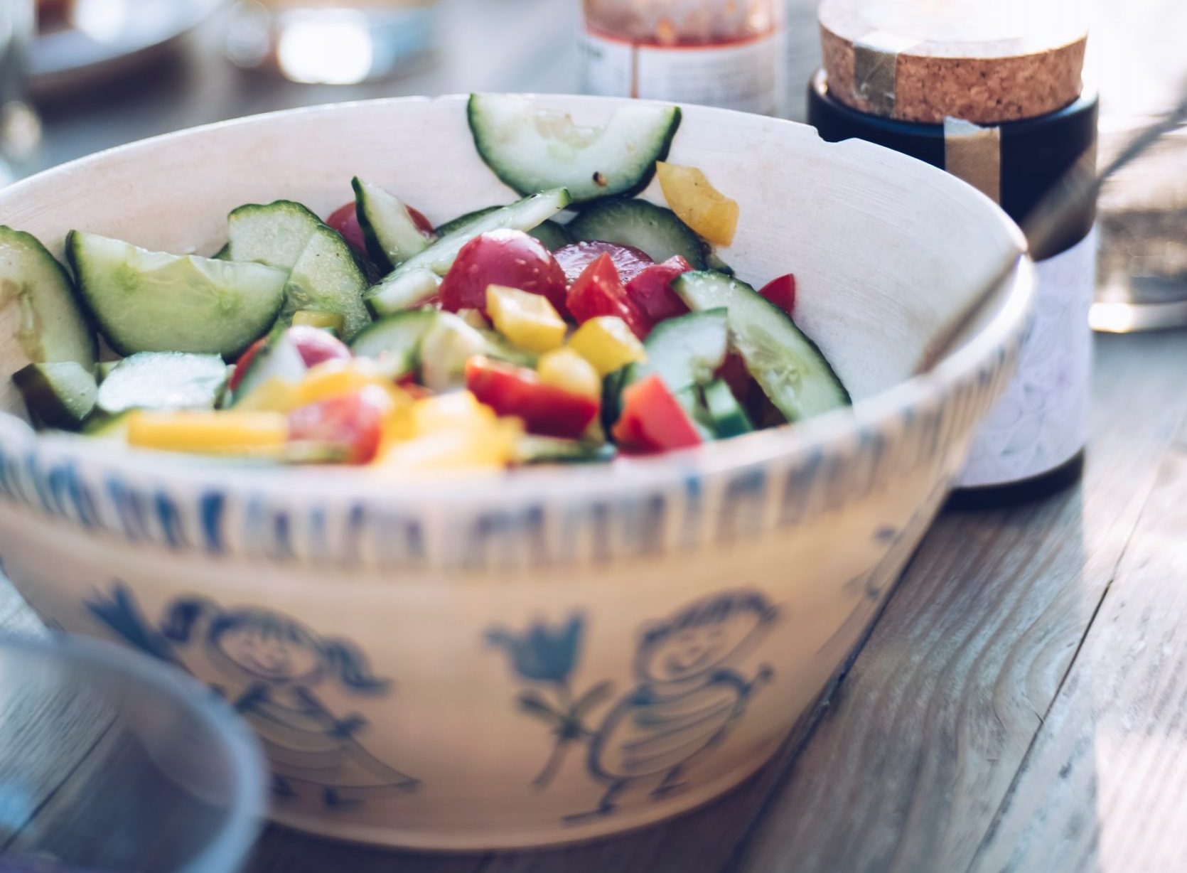 Verdure arrostite con noci e feta