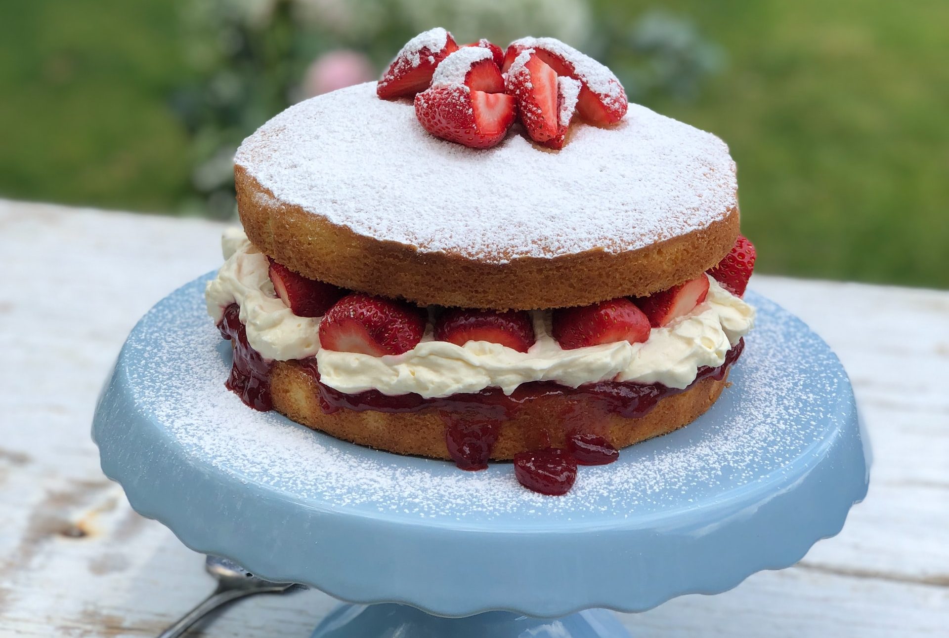 victoria sponge cake