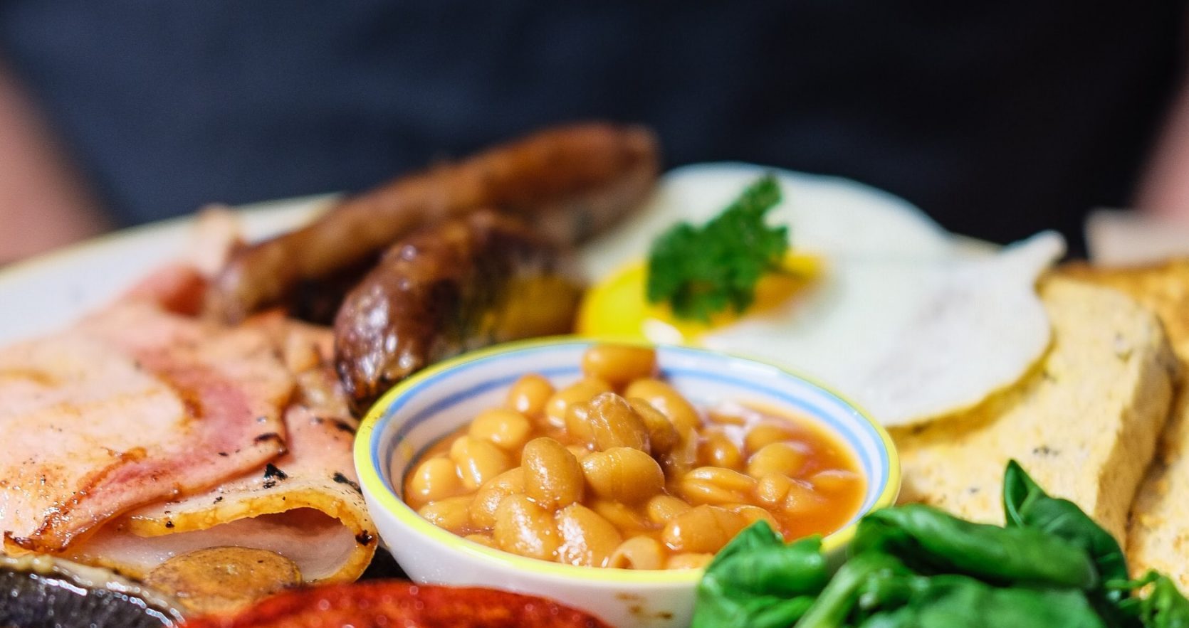 Salsiccia piccante e fagioli