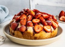 Torta vegana fragole cocco