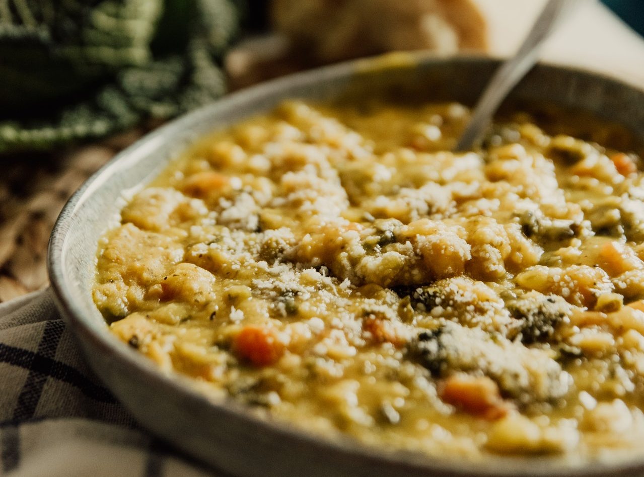 Zuppa di lenticchie e zucca speziata