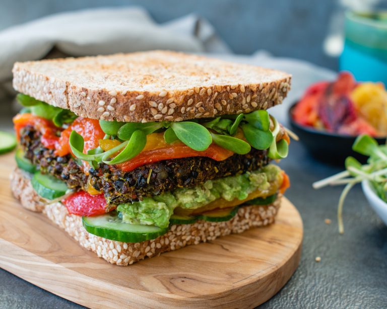 burger fagioli neri avocado