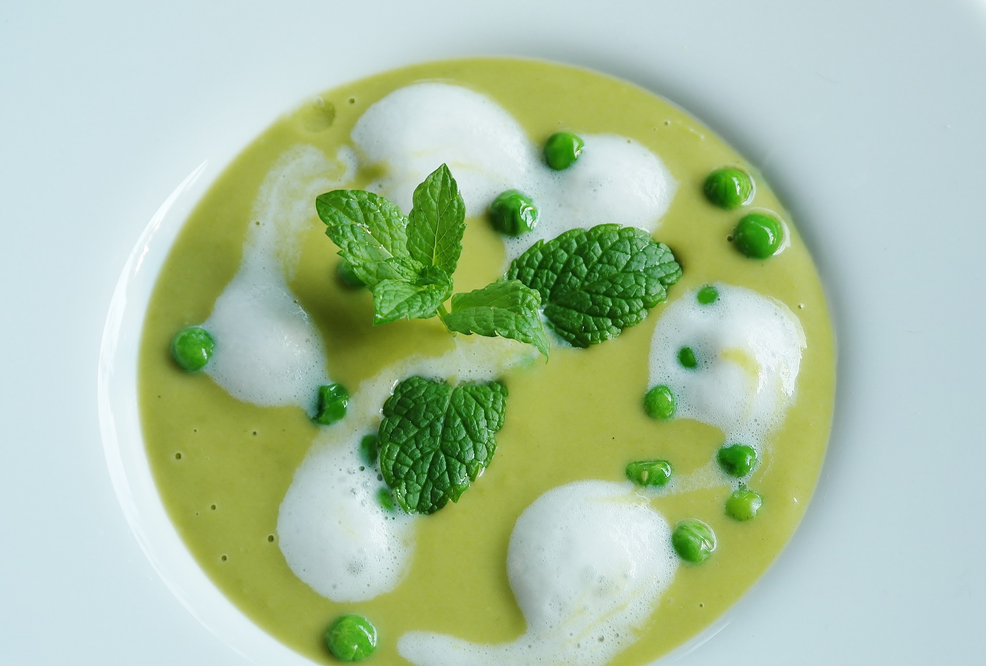 Crema piselli mozzarella menta