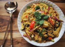 insalata quinoa verdure al forno tofu