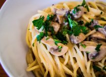 spaghetti funghi mirtilli crema di zucca