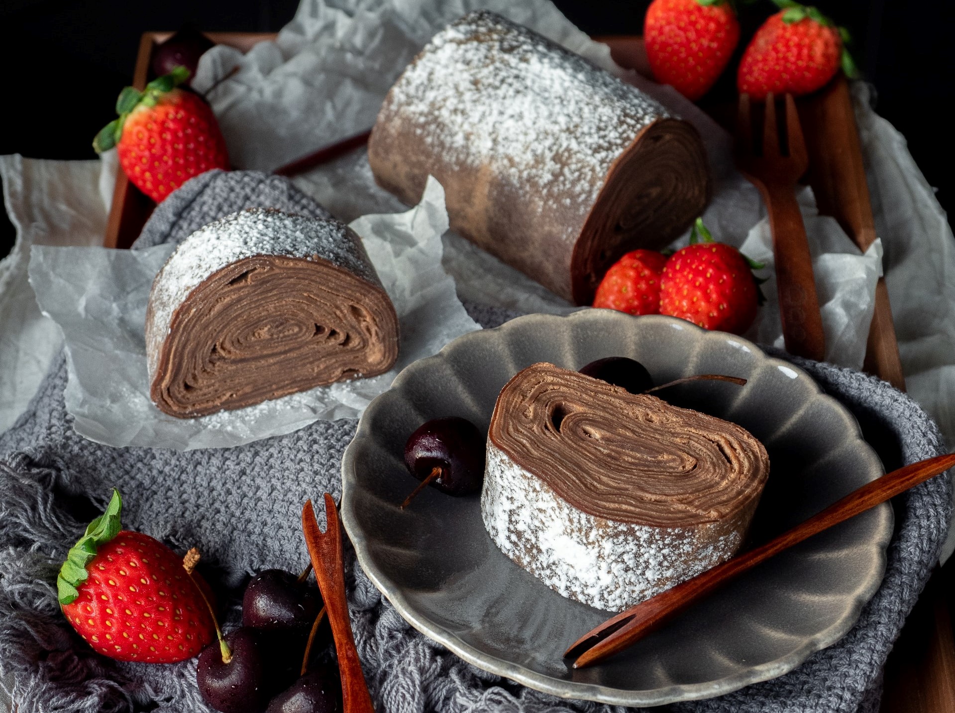 rotolini di crepes farciti al cioccolato