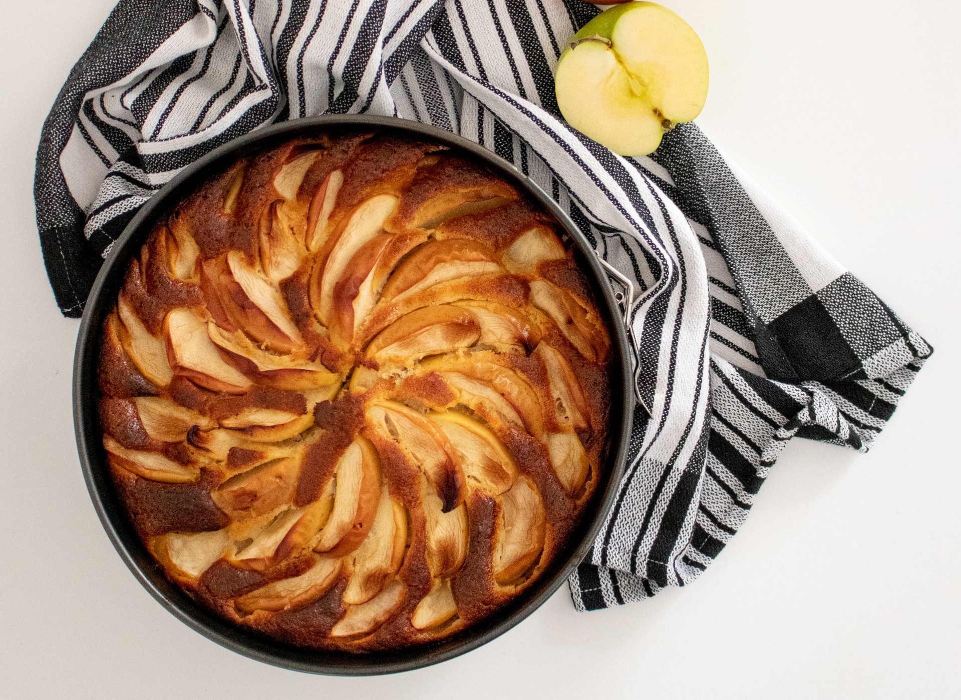 torta di mele e arancia