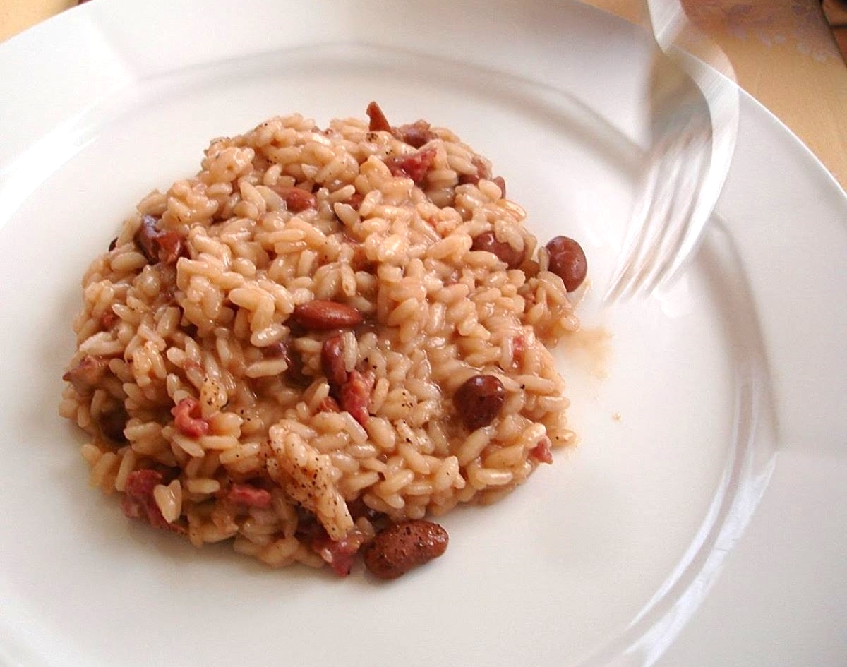 Paniscia novarese: la ricetta del tipico risotto piemontese | Food Blog