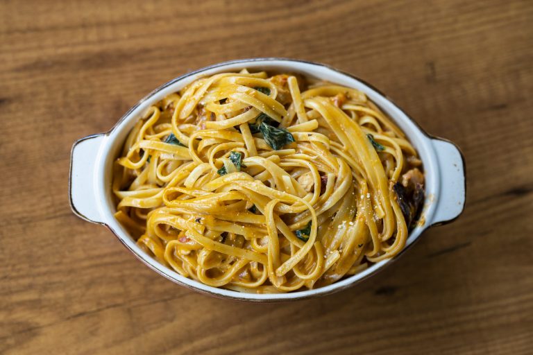 cacio e pepe ricci di mare cime di rapa