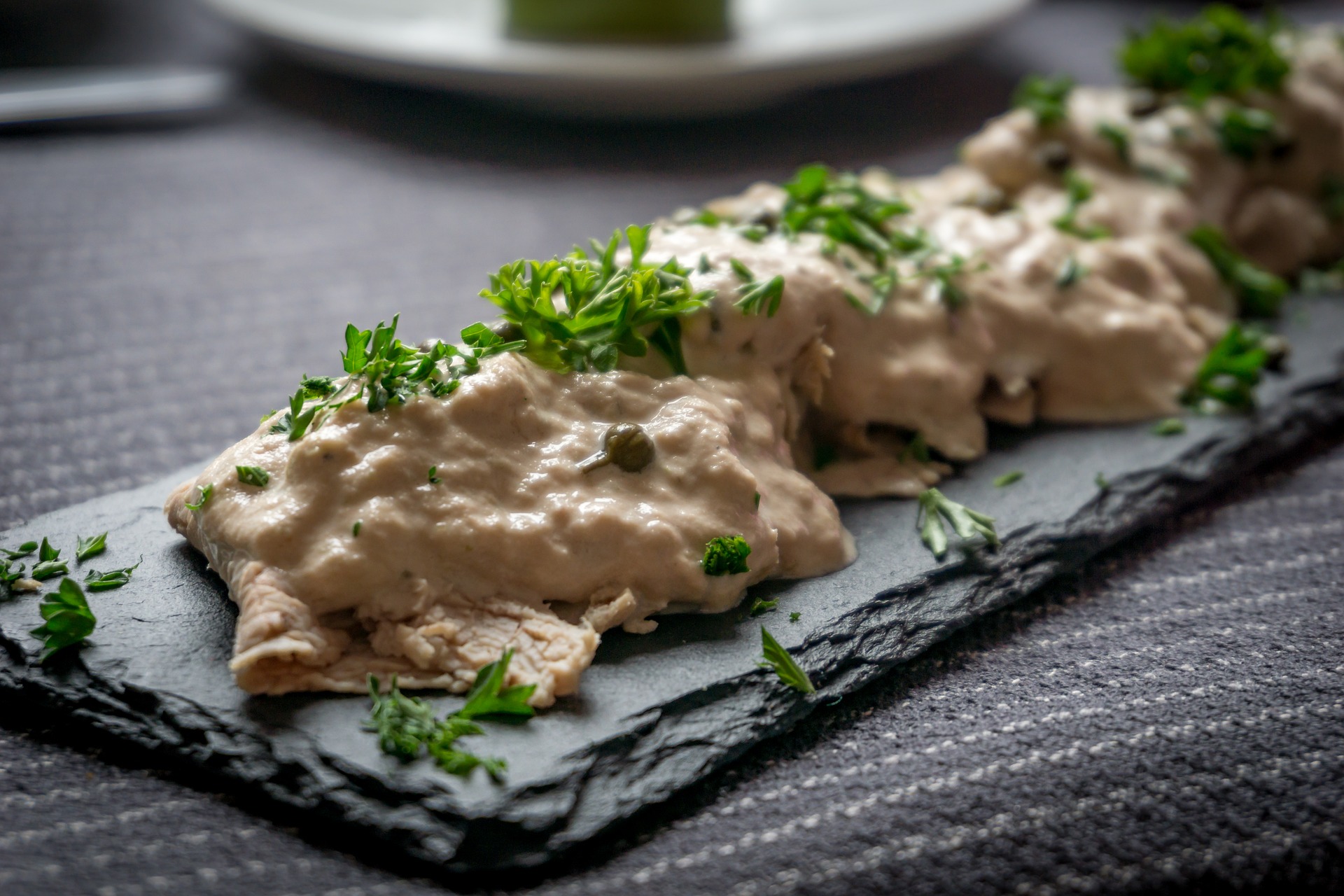 maiale tonnato ricetta