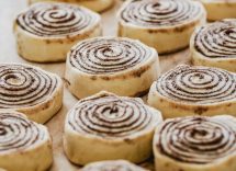 Cinnamon rolls light