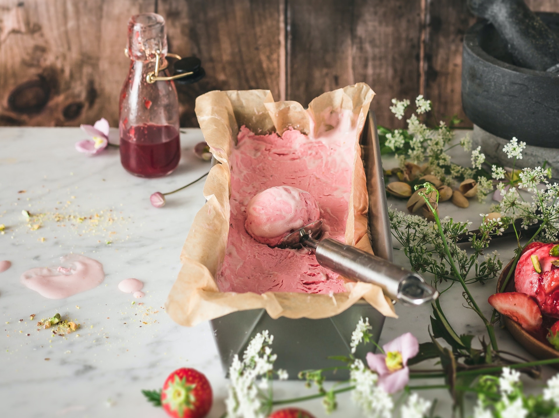 gelato alla fragola senza gelatiera