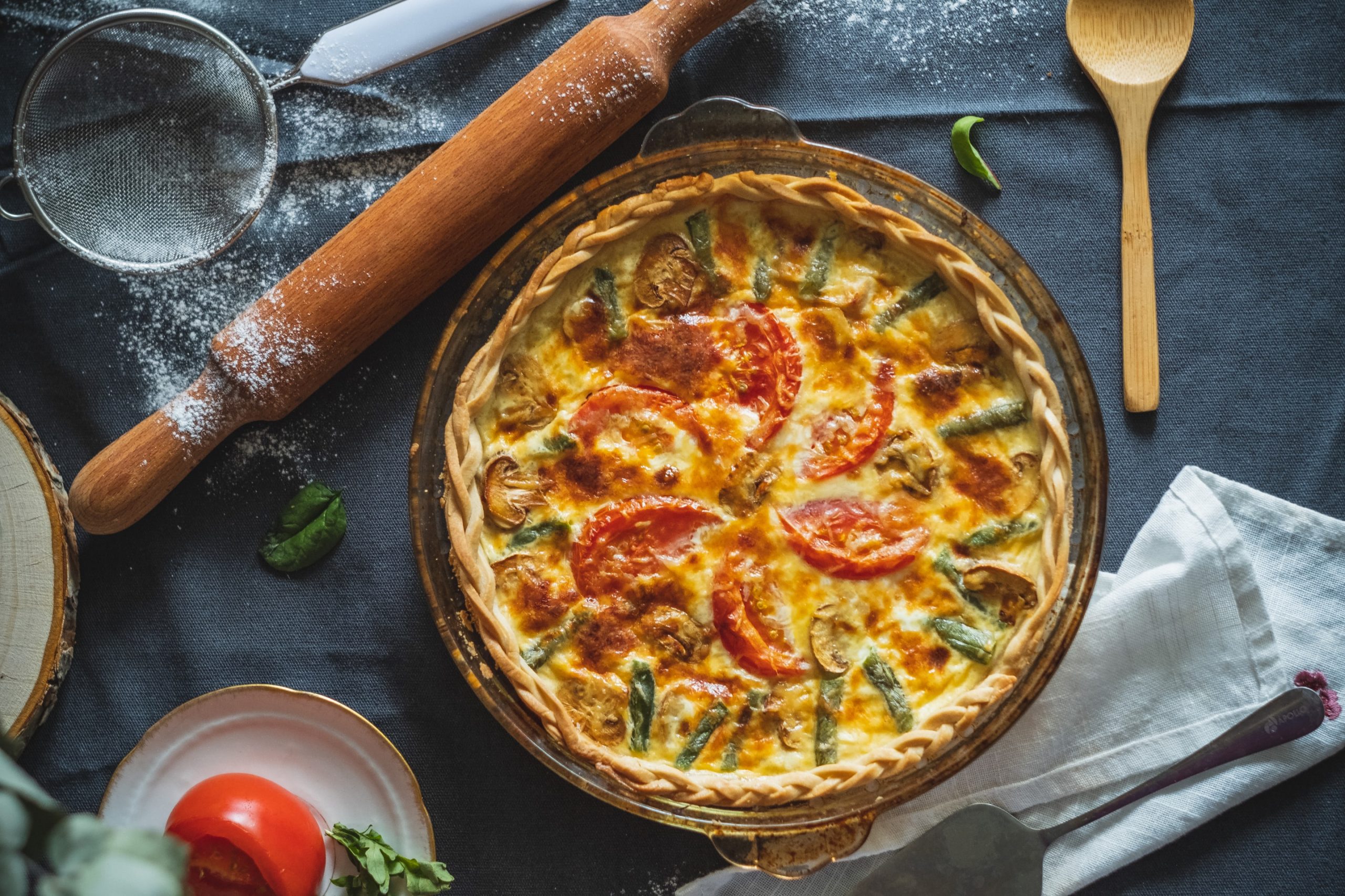 quiche lorraine con verdure e formaggio