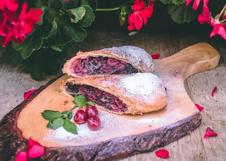 strudel ai frutti di bosco ricetta